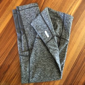 🍍Zella Hatha High waist crop legging xxs